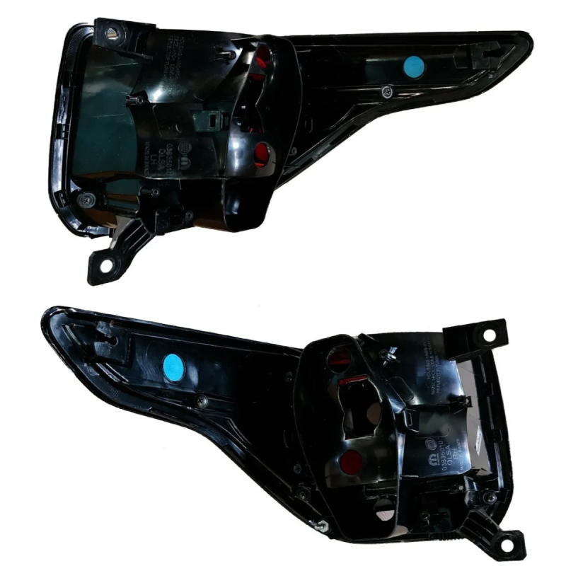PAR LANTERNA ORIGINAL LD/LE FIAT STRADA 2021 2022 2023